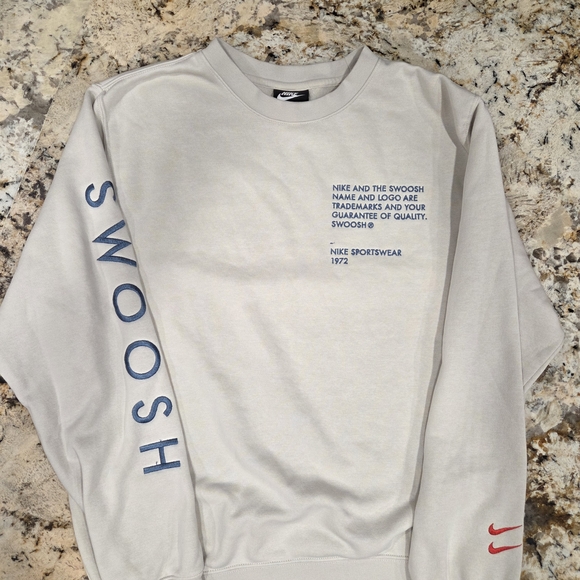 Nike Men's Cream Crewneck Double Swoosh Sweater Size S - Picture 1 of 6